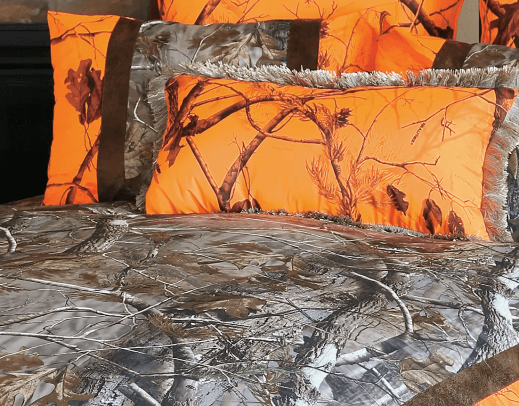 Hunting camo print duvet covers.